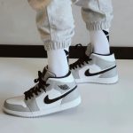 Giày Jordan 1 Mid "Light Smoke Grey" - 554724-092 - Ảnh 5