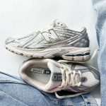 Giày New Balance 1906R "Metallic Silver & Sea Salt" - M1906REE - Ảnh 2