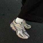 Giày Mizuno Wave Orion "Wheat Grey" - D1GH232113 - Ảnh 2