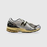 Giày New Balance 1906R "Gold Black" - M1906RAV
