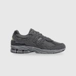 Giày New Balance 2002R "Dark Grey Black" - M2002RDB