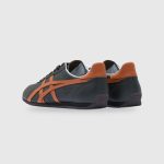 Giày Onitsuka Tiger Runspark "Black Orange" - 1183C442-200